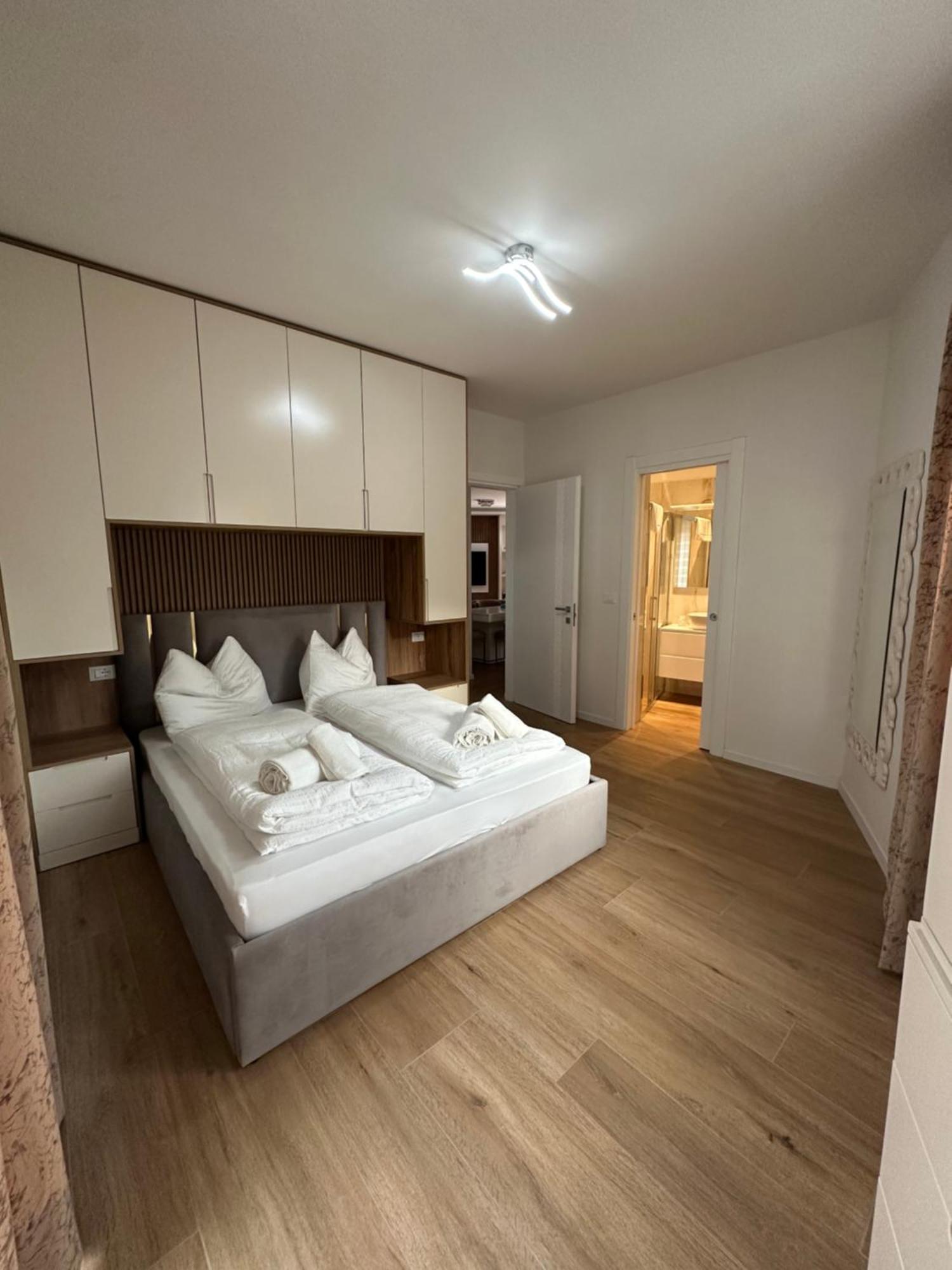 Villa Hajdi Q & U Merano Exteriör bild